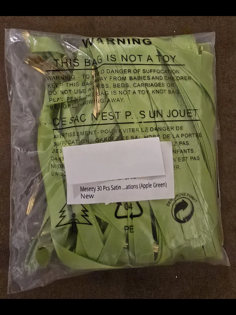 Bright Lime Green Satin Ribbon Bows. 30 count. NWT.